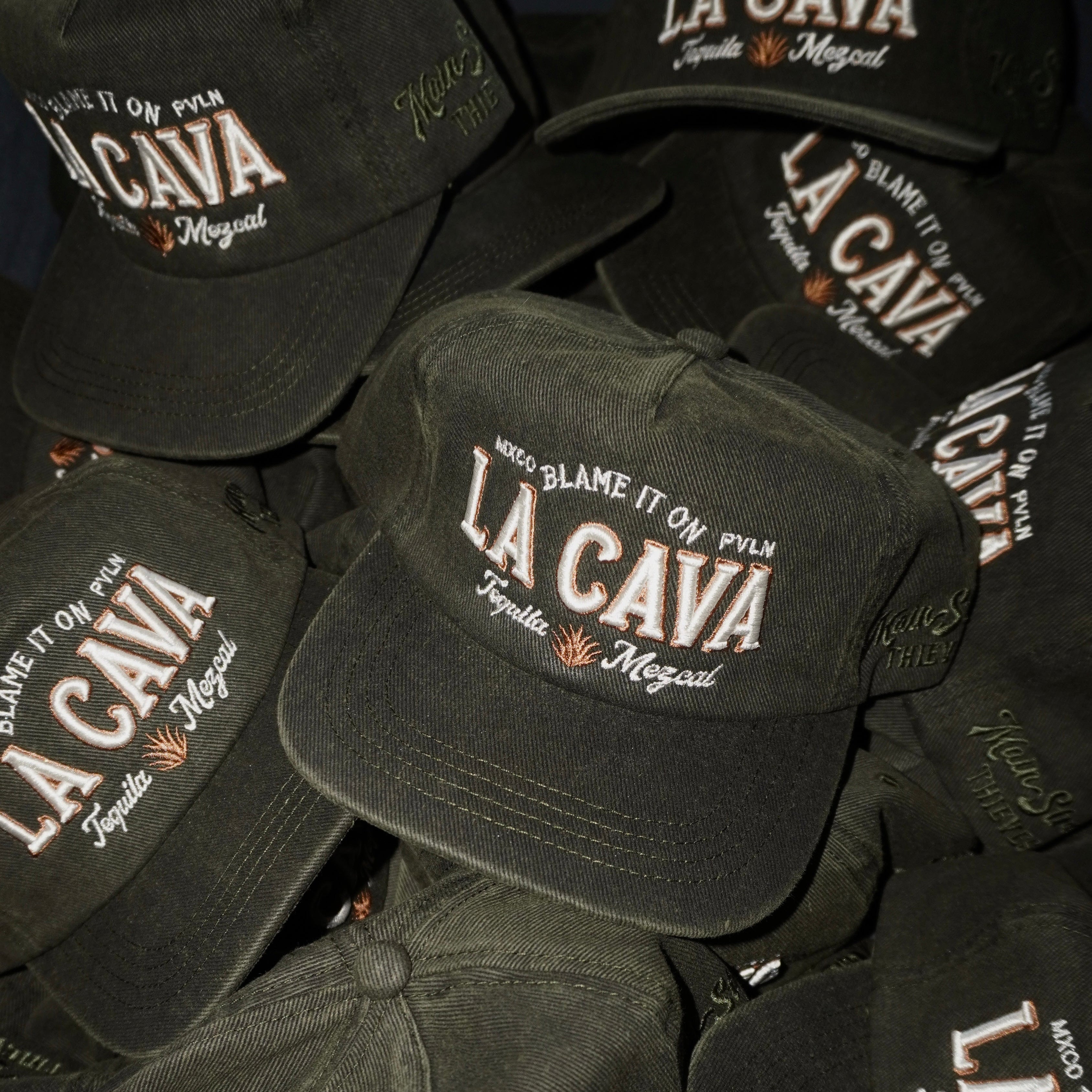 La Cava Hat